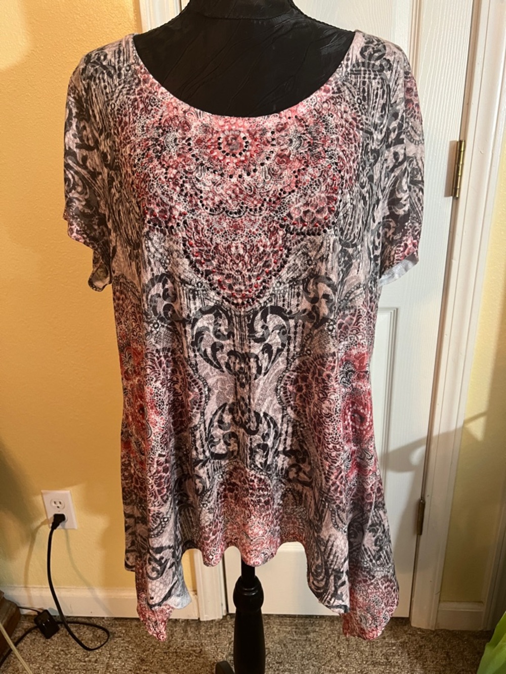 Cato Pink and Black Printed Tunic Top